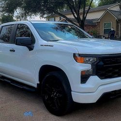 2023 CHEVISILVERADO1500 4X4, EN EXCELENTE 👌 