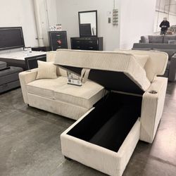 SECTIONAL SOFA PULL OUT 