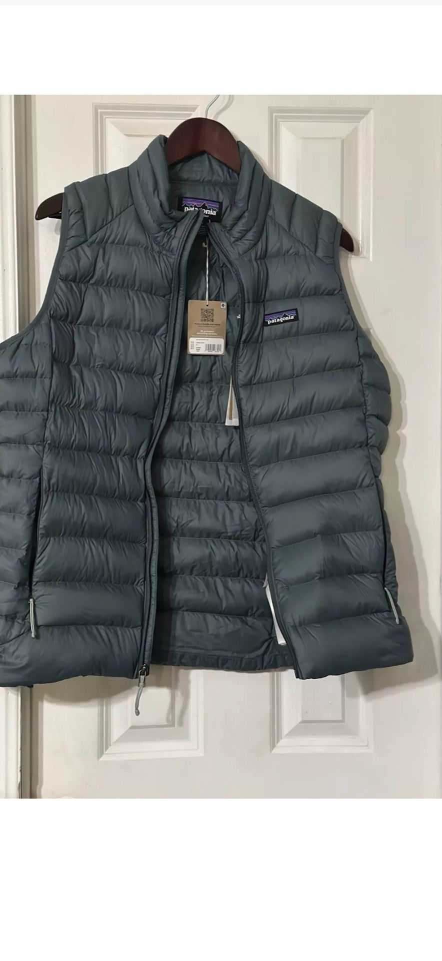 Women’s Patagonia Down Sweater Vest Nouveau Green Size XL