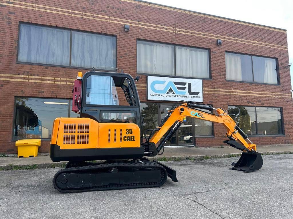 WHOLESALE PRICE! BRAND NEW 1T MINI EXCAVATOR Gas(B&S Engine)