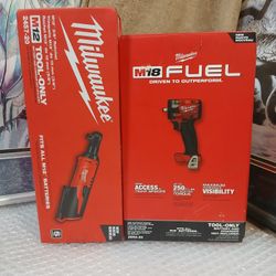 NEW MILWAUKEE M18 FUEL 3/8 IMPACT WRENCH AND RATCHET 
