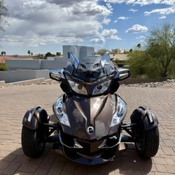 2013 Can am Spyder  RT