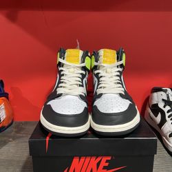 Air Jordan Retro Volt