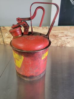 Old gas can