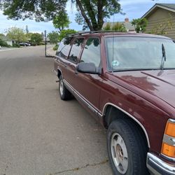1994 Chevy Suburban K1500 4x4 5.7 