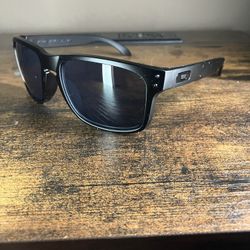 Oakley Holbrook Sunglasses 