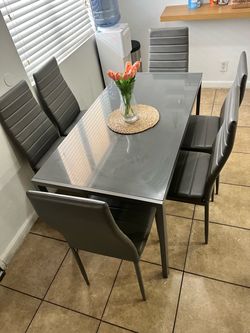 Modern Glass Top Dining Table with 6 Chairs