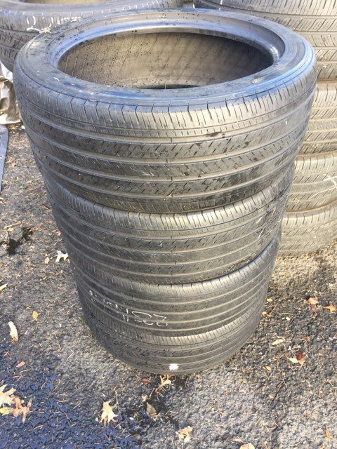 225/45/18 michelin pilot hx mxm4 set of used tires in great condition 70% tread 250$ for 4 . Installation balance and alignment available. Road forc