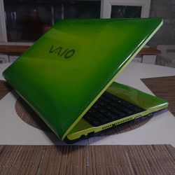 Green Sony Vaio Intel Laptop Computer PC Home Office Dorm
