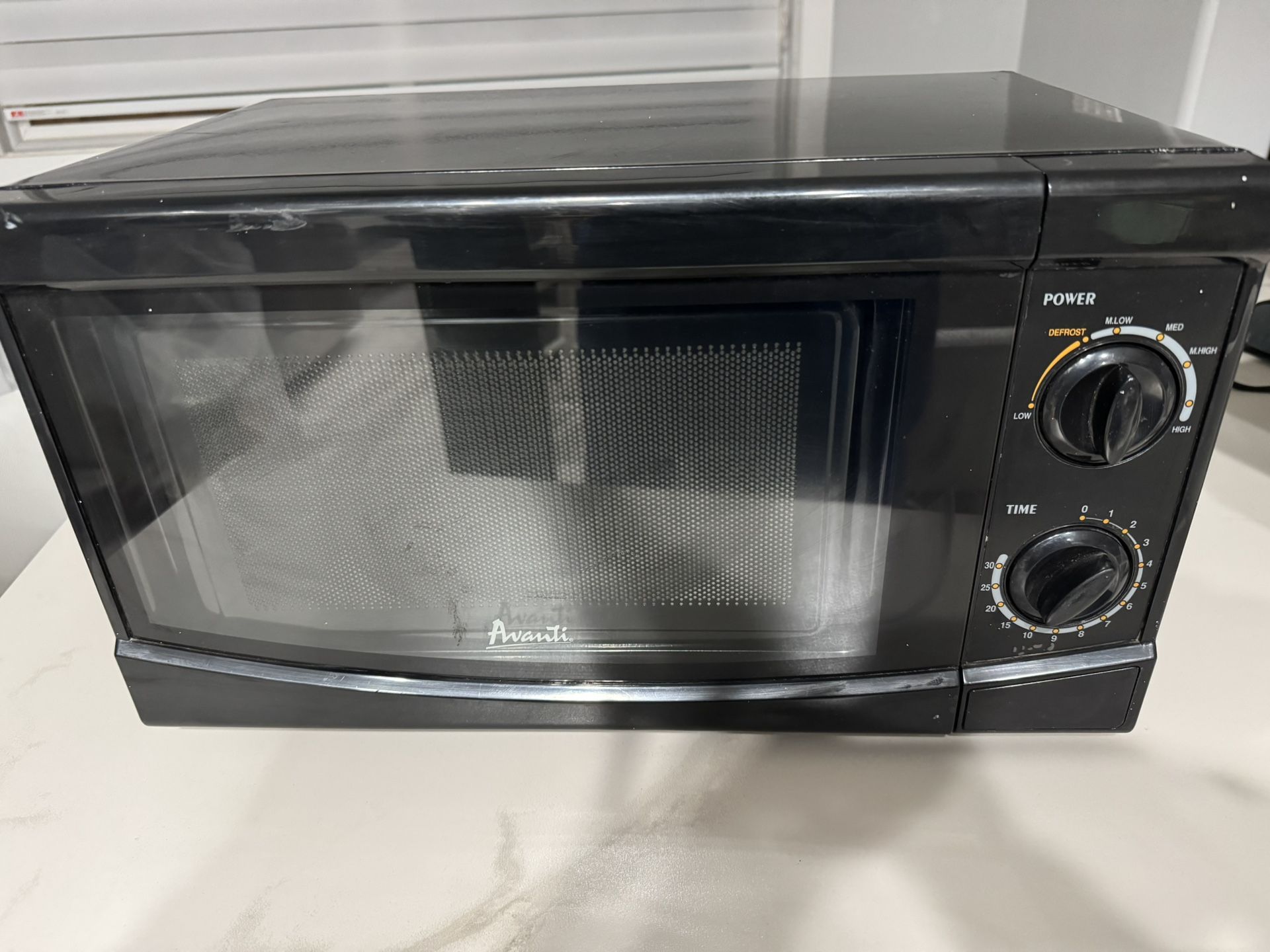 Avanti Microwave