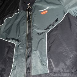 Brand new loiter track jacket 