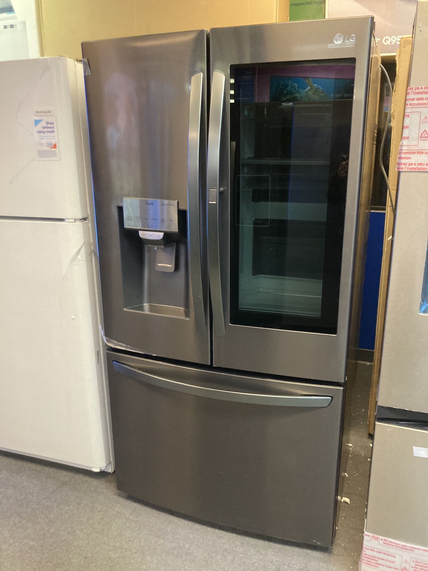 LG INSTAVIEW GREY REFRIGERATOR