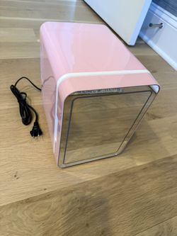 Like-New Skin Care Mini-Fridge (Cooling and Warming) with Mirror By Cutie World