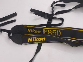 Nikon D850 and Nikon Camera Straps