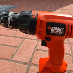 Black & Decker 12v Drill