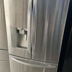 Lg Stainless Steel French Door Fridge 