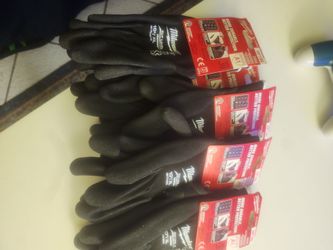 Milwaukee gloves
