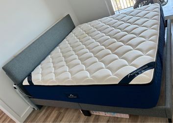 King Mattress Dreamcloud
