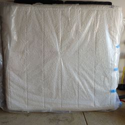 King Mattress and Box Springs