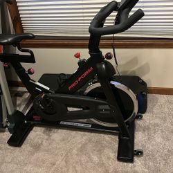 Stationary / Spinning Exercise Bike – Like New