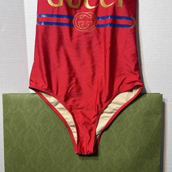 GUCCI swimsuit in perfect condition totally authentic
