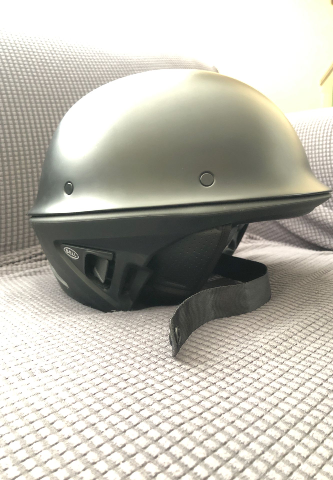 Bell Rouge Motorcycle Helmet Size Lg