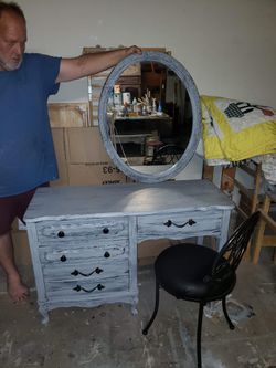 French provincial vanity with chair and oval mirror