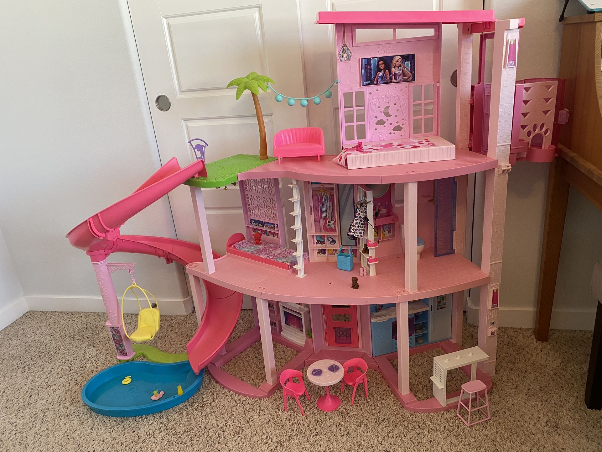 Barbie Dreamhouse Pool Party, Barbie Pet Shop, And Extra Barbies