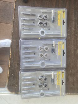 Tap and die set