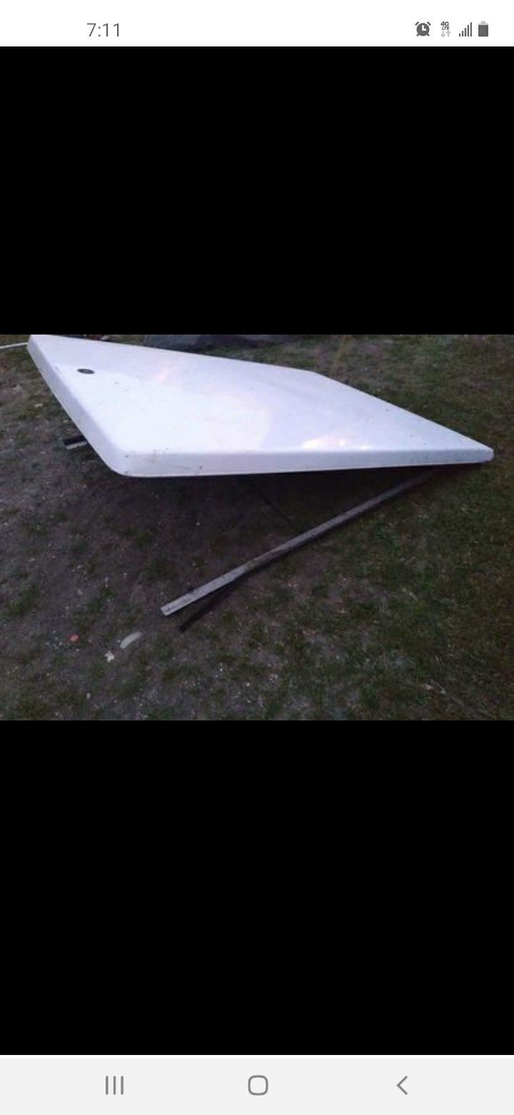 Fiberglass Bed Cover for Sale in San Antonio, TX OfferUp