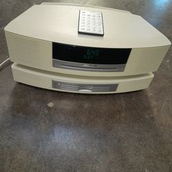 Bose Wave Radio With Cd Changer