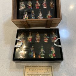 Vintage Set Of 18 Christmas Ornaments 