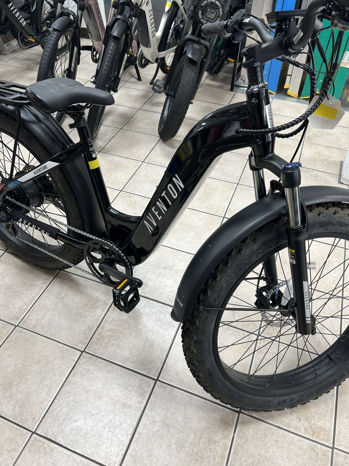 AVENTON 26” Tires E-bike 