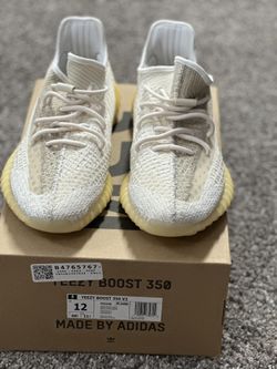 NEW Yeezy Boost 350 V2 size 12 men White 
