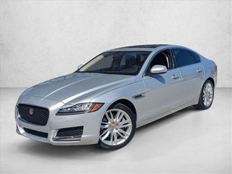 2018 Jaguar Xf