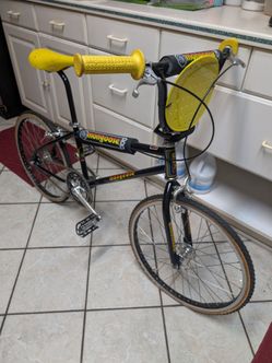 1983 mongoose expert