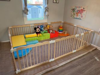 Natural Pine Wood Baby Fence