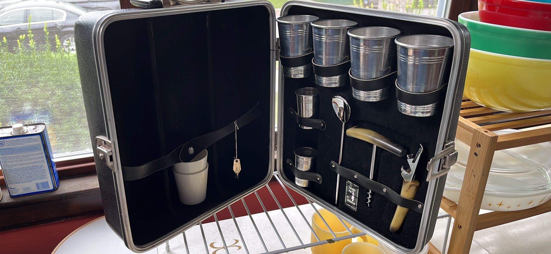 Vintage Portable Pub