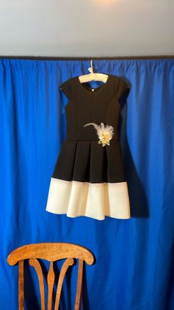 ZOE LTD ( Ret $240) Girls Size 12 