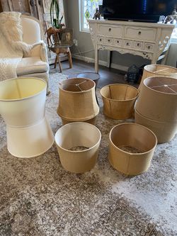 Several Matching Lampshades All Different Sizes $10