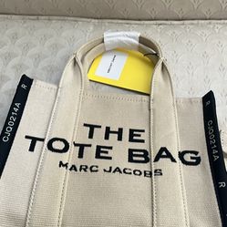 AUTHENTIC MARC JACOBS TOTE BAG SMALL PURSE