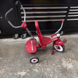 Radio Flyer Grow With Me Tri-cycle 