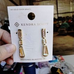 Kendra Scott Earrings 