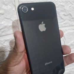 iPhone 8 Unlocked With Warranty 