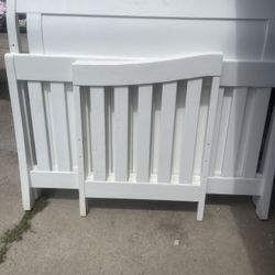 Baby Crib, Bedding Set, And Changing Table With Drawers 