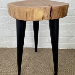 Wood Round Side Table/Plant Stand