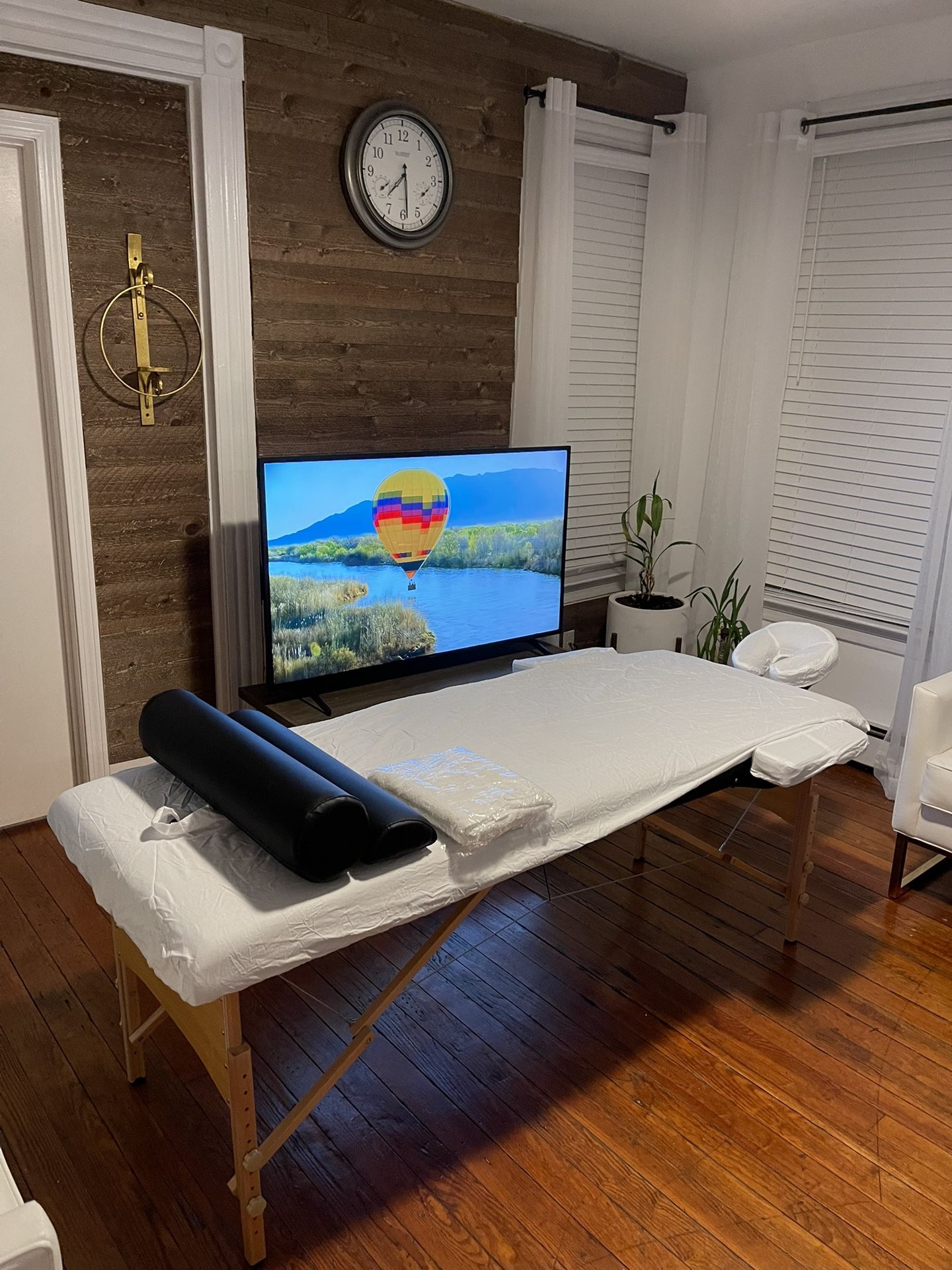 Massage Table