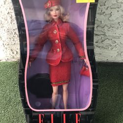 Jakks Pacific Elle City Chic Collector Series 15.5" Fashion Doll
