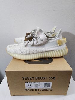 Yeezy 350v2 'Light' - Size 11