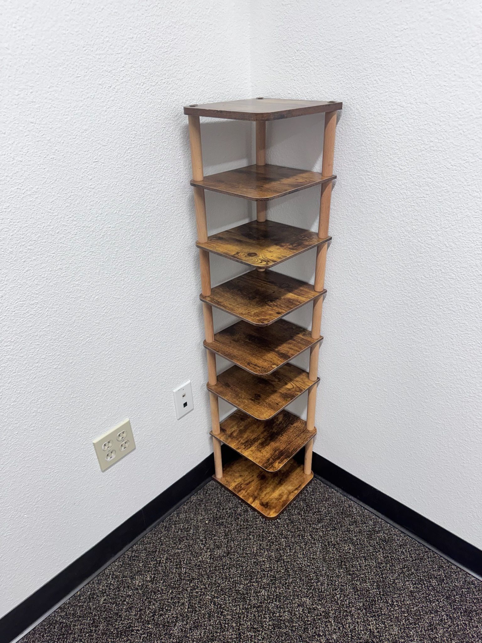 Corner Shelve